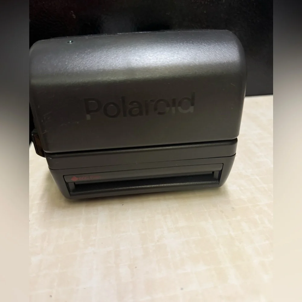 Polaroid OneStep Closeup Camera - Black instant photo Vintage